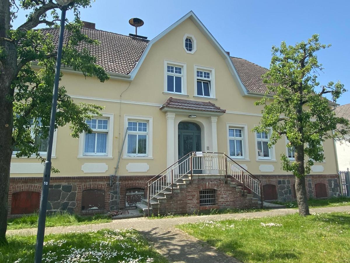 Fewo In Neustadt/Dosse, Der Stadt Der Pferde Leddin Ngoại thất bức ảnh
